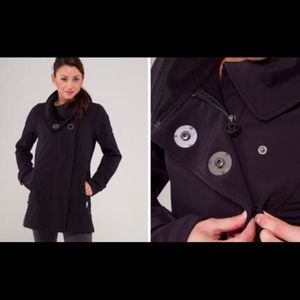 Lululemon Audrey Soft Shell jacket size 4